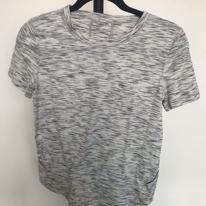 Lululemon - T-Shirt